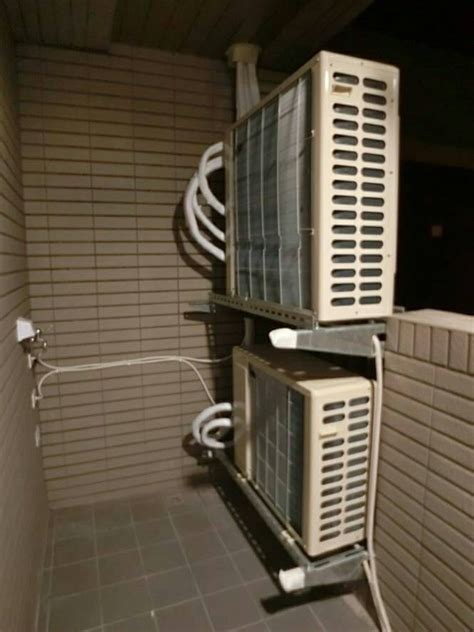 冷氣裝陽台